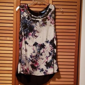 Sleeveless blouse